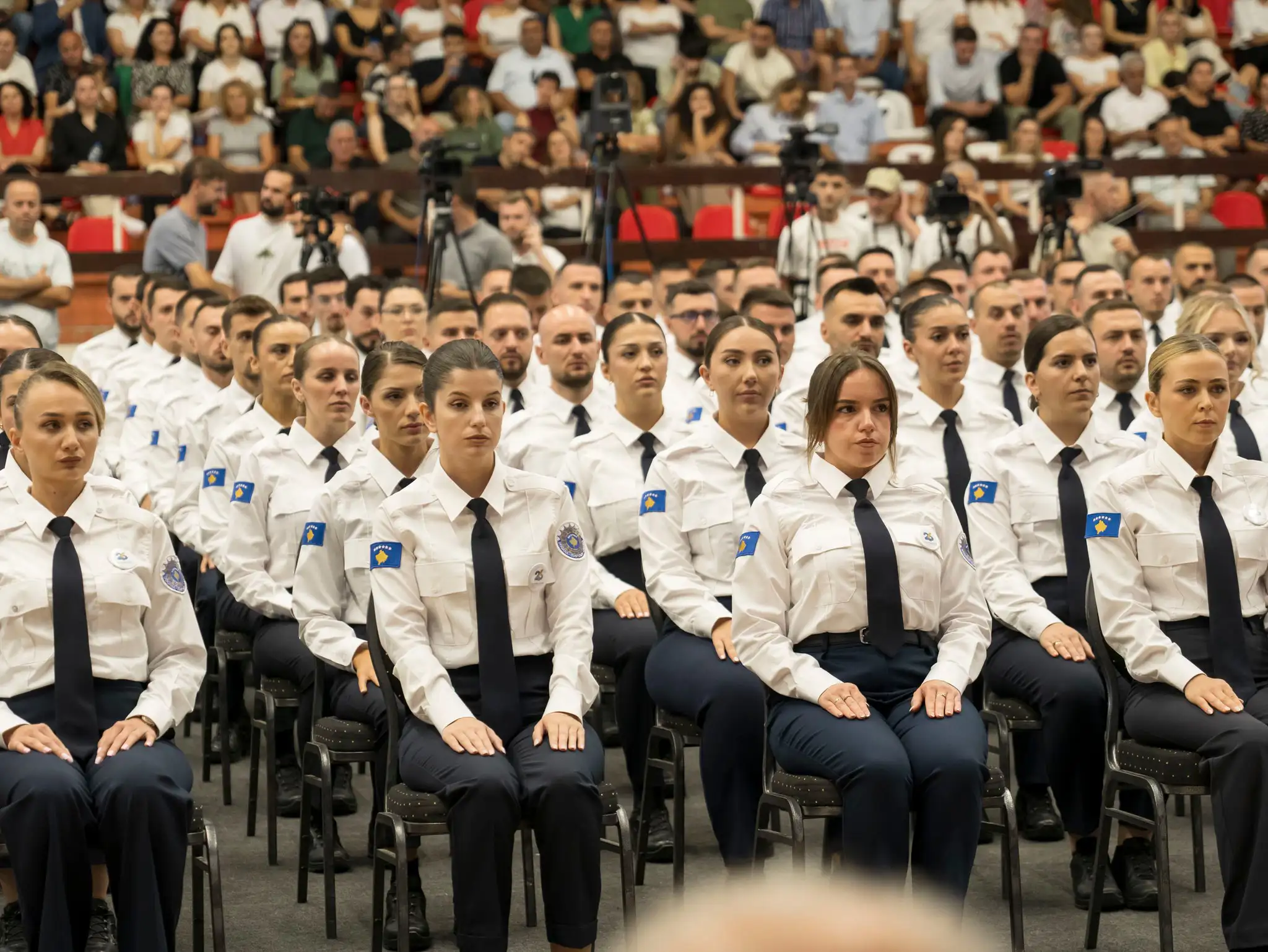 Sot diplomoi gjenerata e re e kadetëve të Doganës së Kosovës